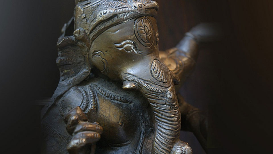 Where flavour meets tradition.