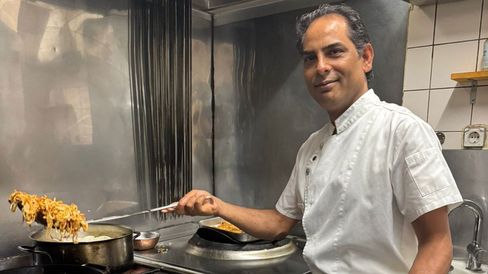 Chef Shalender Panualy