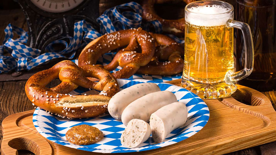 Löwenbräu Baden-Baden - Best lively beer-hall atmosphere
