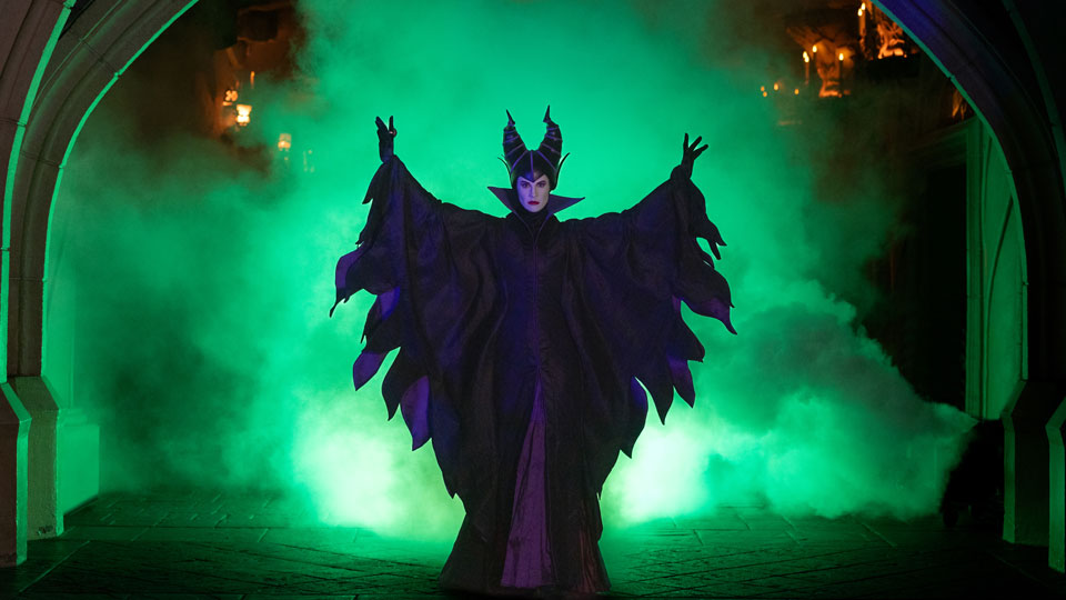 Disneyland Paris celebrates the 2026 festive season with the return of Disney Halloween Festival and the first Christmas in World of Frozen.