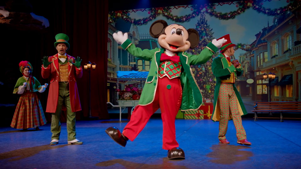 Disneyland Paris celebrates the 2026 festive season with the return of Disney Halloween Festival and the first Christmas in World of Frozen.
