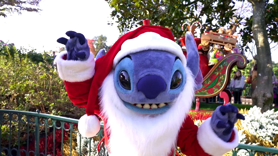 Disneyland Paris celebrates the 2026 festive season with the return of Disney Halloween Festival and the first Christmas in World of Frozen.